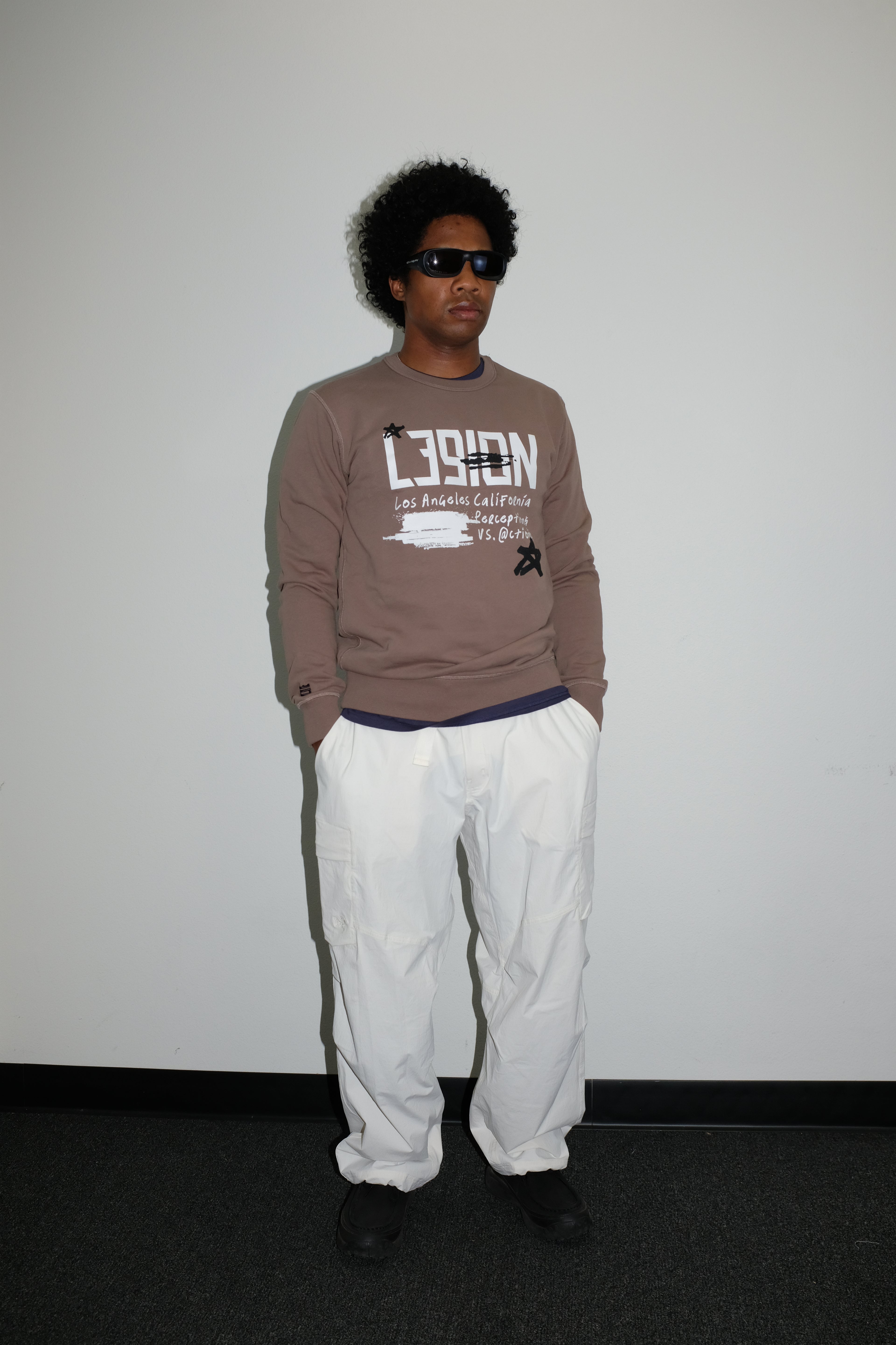 L39ION CREW NECK SWEATER